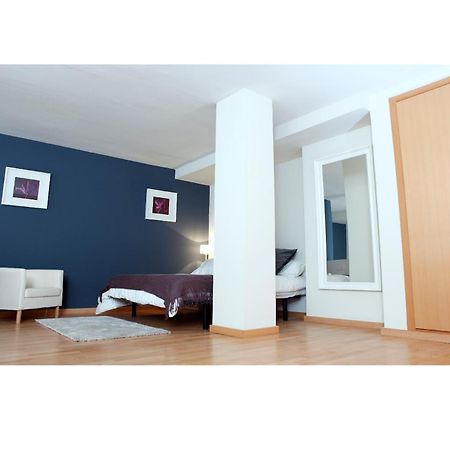 Fira Duplex Apartman L'Hospitalet de Llobregat Kültér fotó